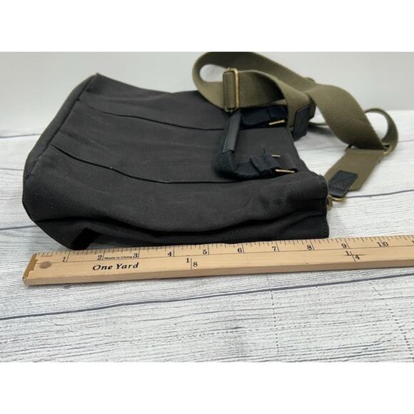 Feed Project Womens Crossbody Bag Minimalist Handbag Tote Zipper Closure Black - Picture 10 of 10